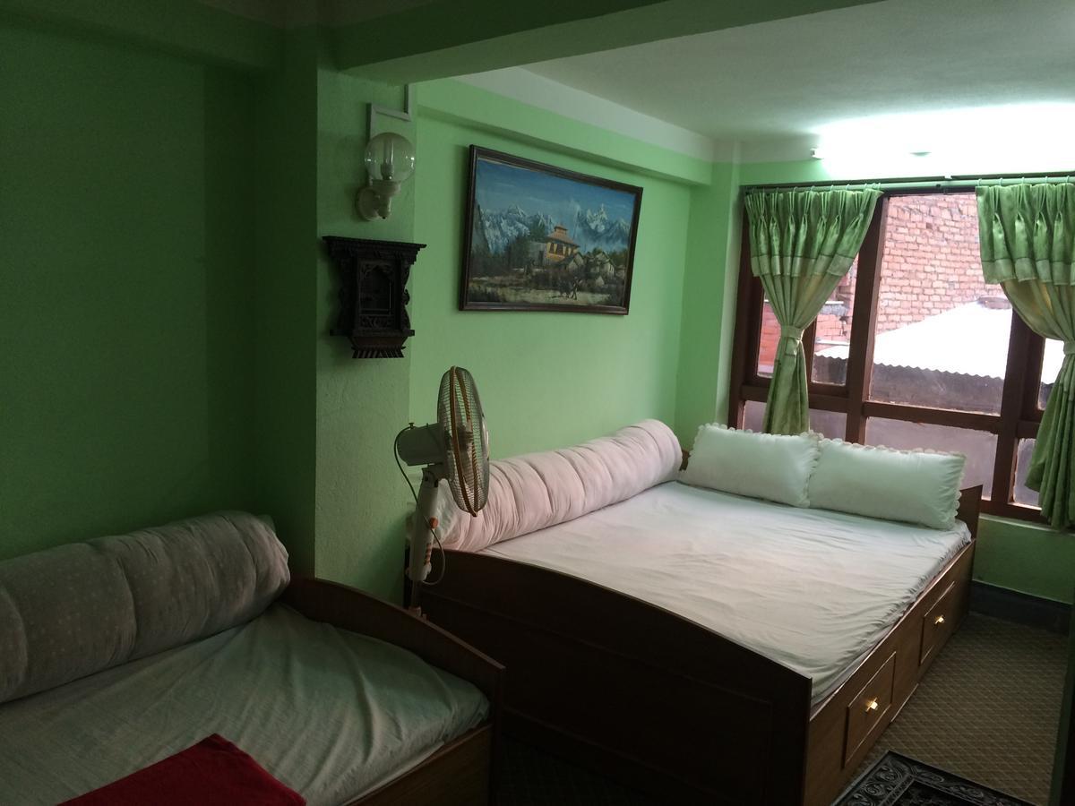 Ajima Guest House Bhatgoan Buitenkant foto