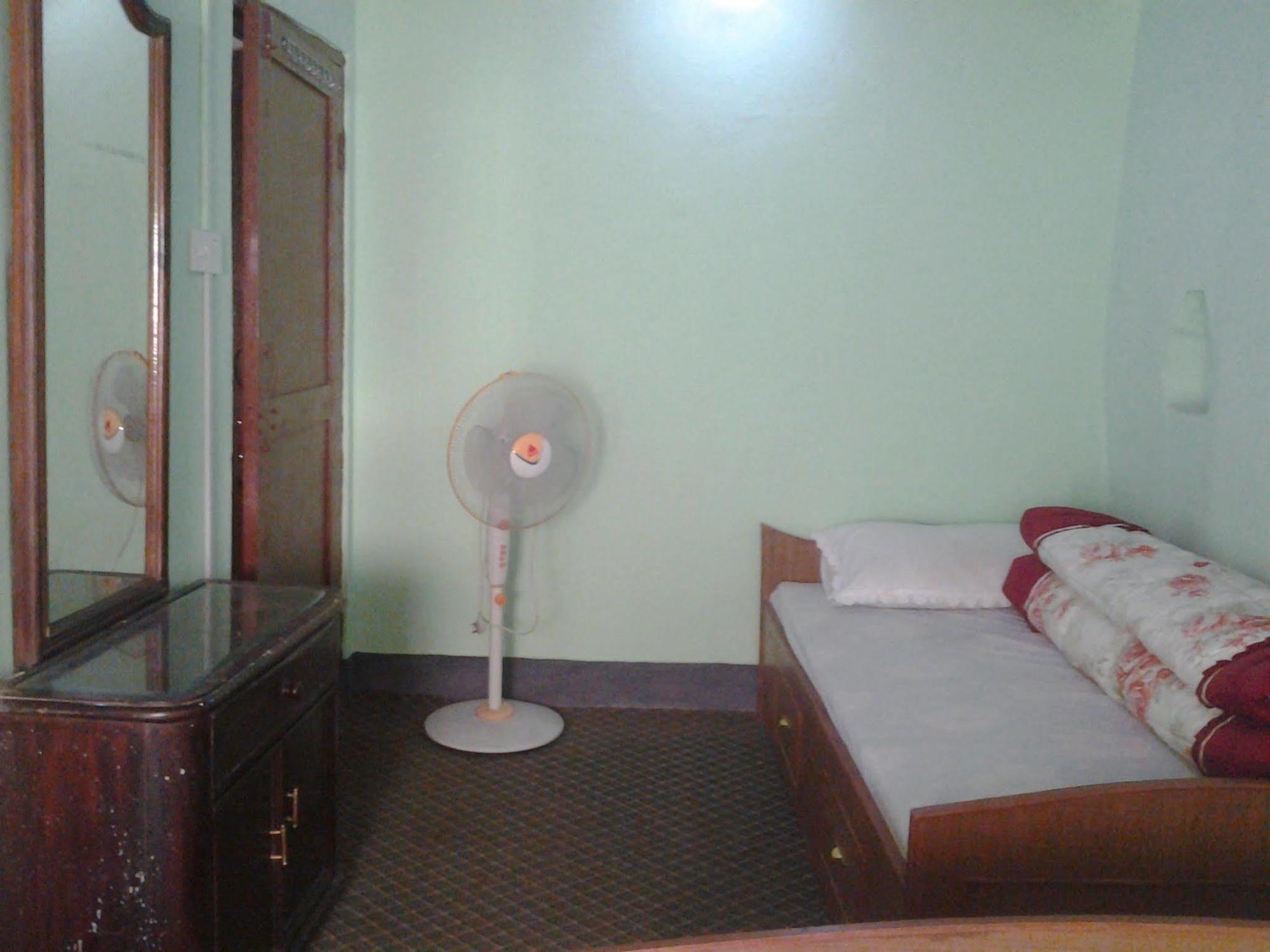 Ajima Guest House Bhatgoan Buitenkant foto